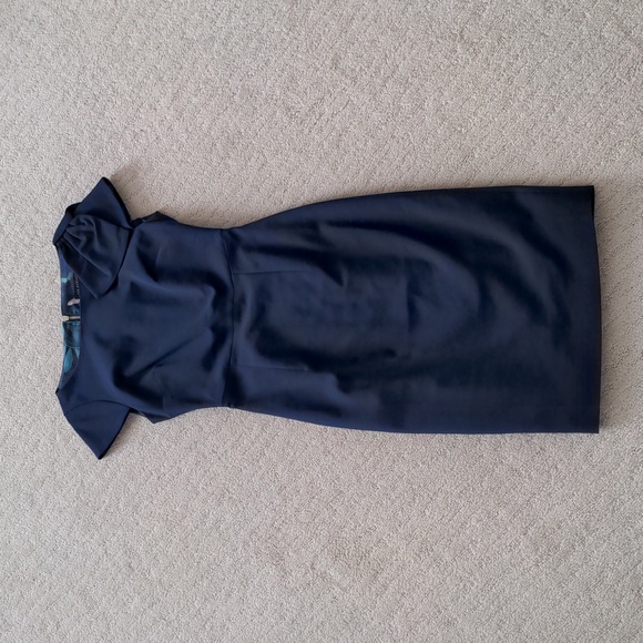 NWOT Stunning Ted Baker Jerolaa Bow Detail Fitted Dress in Navy Blue - Picture 6 of 8